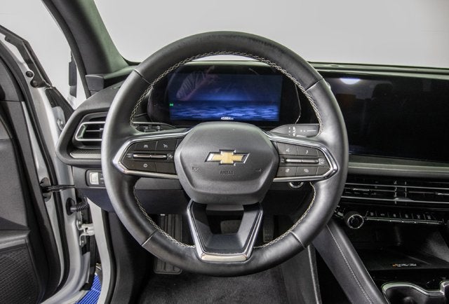 2025 Chevrolet Traverse FWD LT