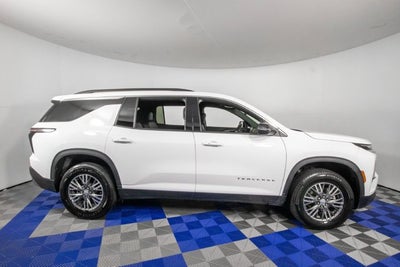 2025 Chevrolet Traverse FWD LT