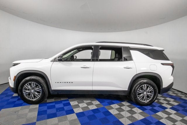 2025 Chevrolet Traverse FWD LT