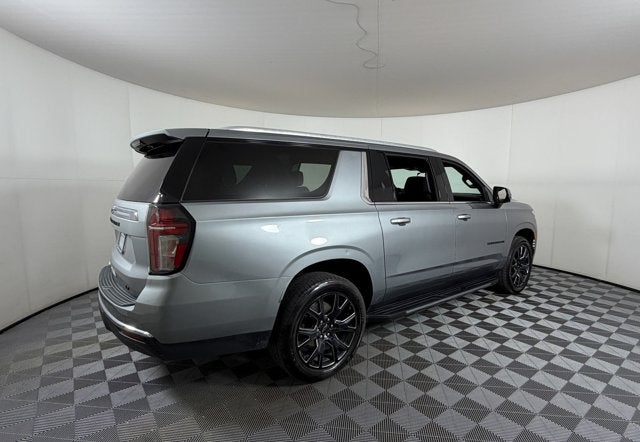 2024 Chevrolet Suburban LT