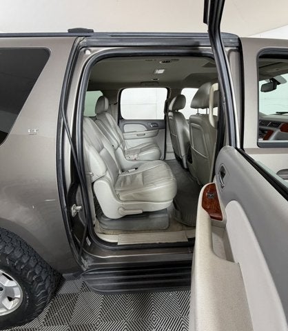 2011 Chevrolet Suburban LT