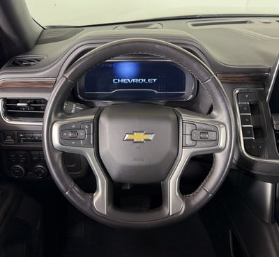 2023 Chevrolet Suburban LT