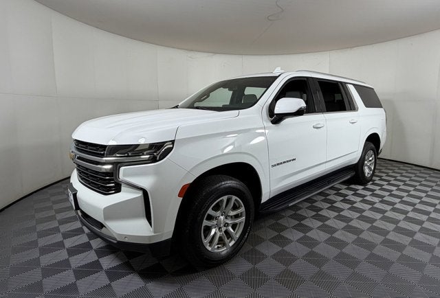 2022 Chevrolet Suburban LT