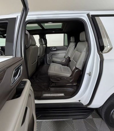 2022 Chevrolet Suburban LT