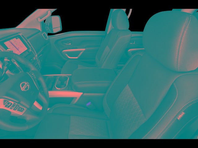 2022 Nissan Titan SV