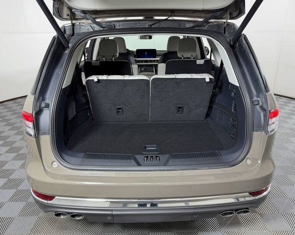 2025 Lincoln Aviator Premiere