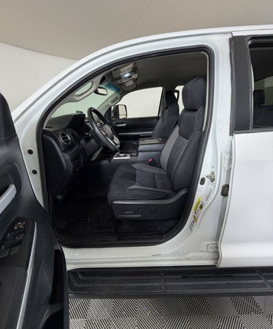2016 Toyota Tundra 4WD Truck SR5