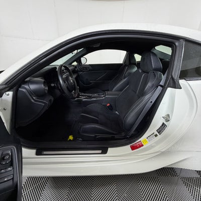 2025 Toyota GR86 Premium