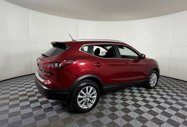 2022 Nissan Rogue Sport SV