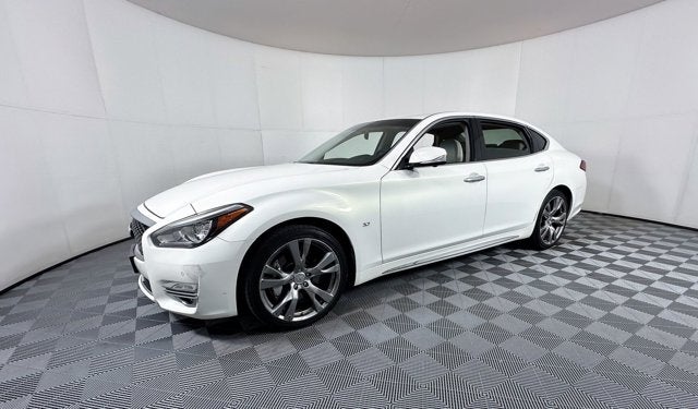 2015 INFINITI Q70L 3.7