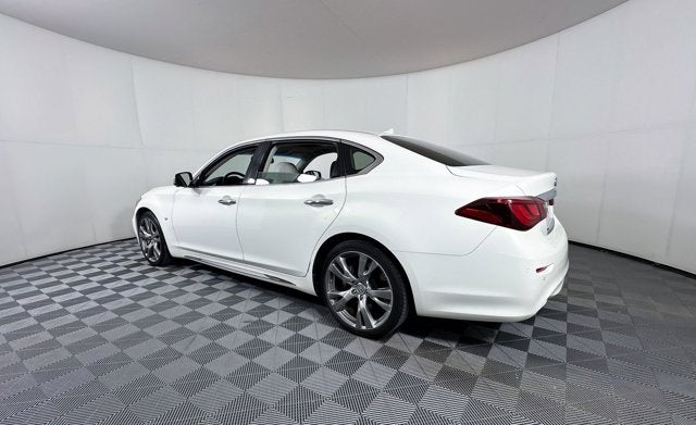 2015 INFINITI Q70L 3.7