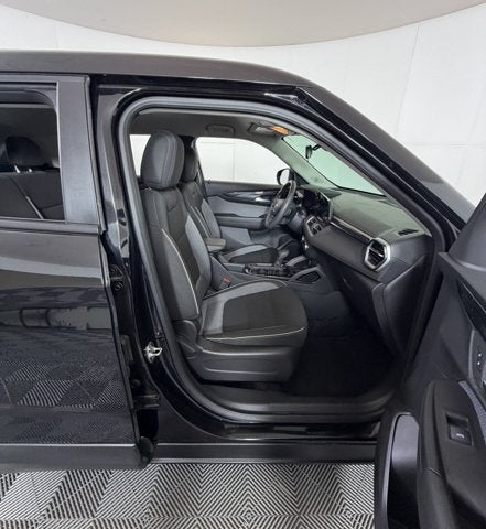 2025 Chevrolet Trailblazer LS