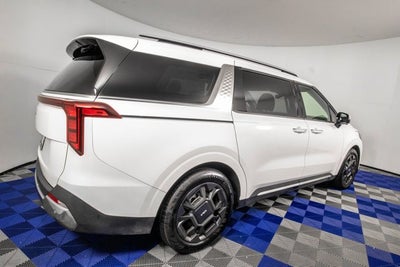 2025 Kia Carnival SX