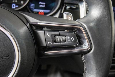2024 Porsche Macan Premium Package Plus