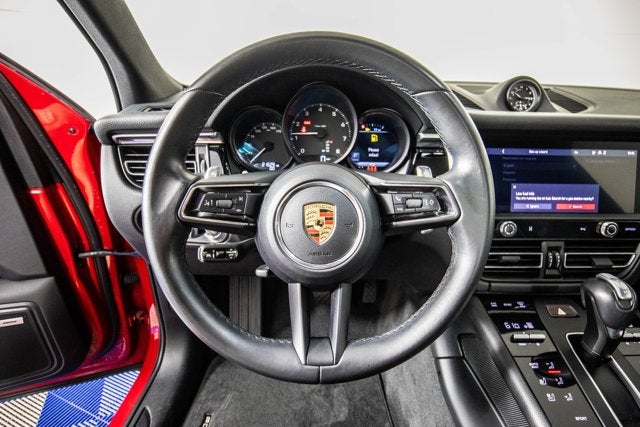 2024 Porsche Macan Premium Package Plus